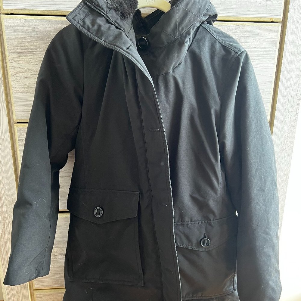 Uniqlo Black Down Winter Coat
